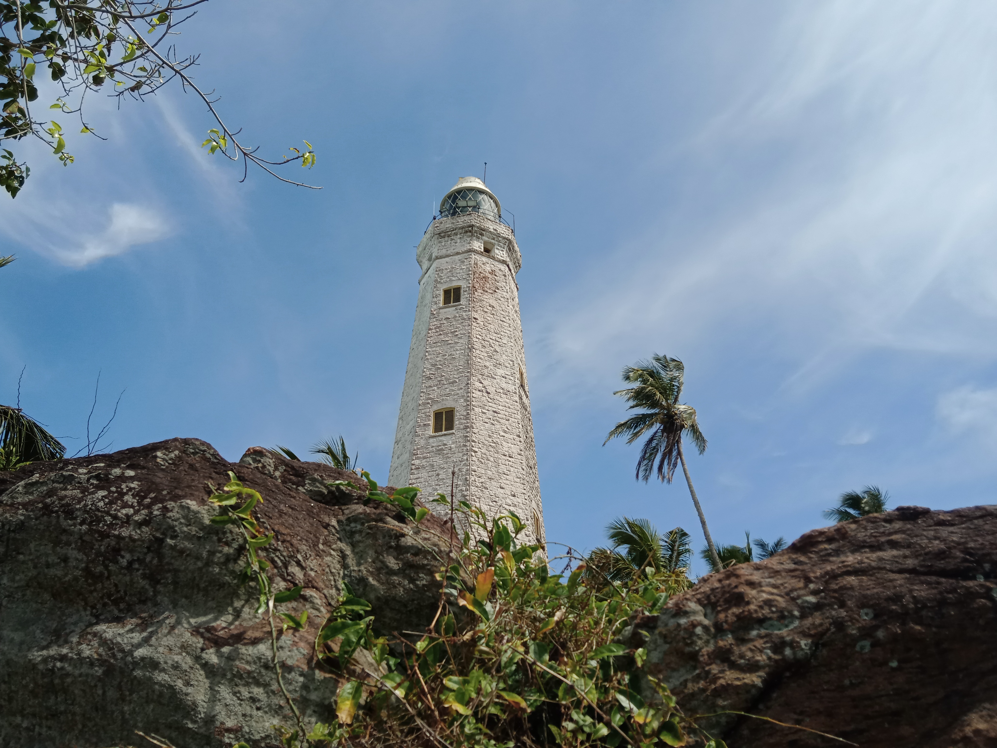 Dondra Lighthouse (southernmost point of Sri Lanka)